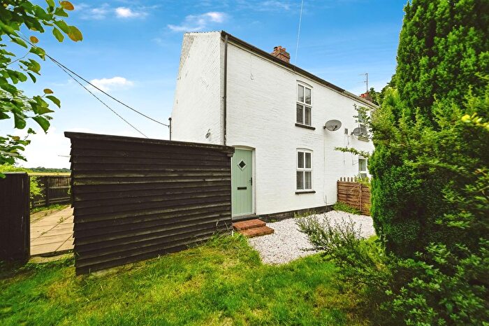 3 Bedroom End Of Terrace House For Sale In Lynn Road, Fincham, King's Lynn, PE33
