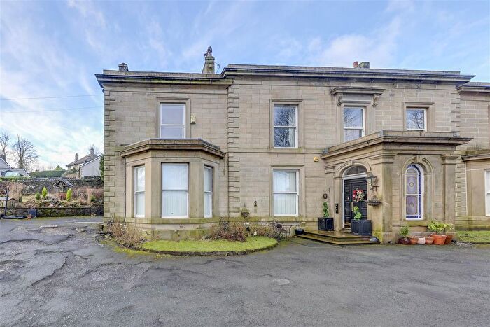 4 Bedroom Property For Sale In Bankside Lane, Bacup, Rossendale, OL13