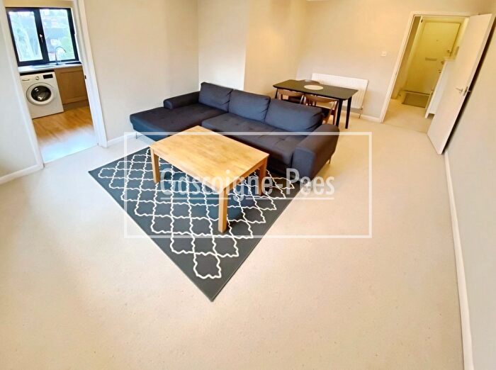 2 Bedroom Apartment To Rent In Culver House, Guildford, GU1