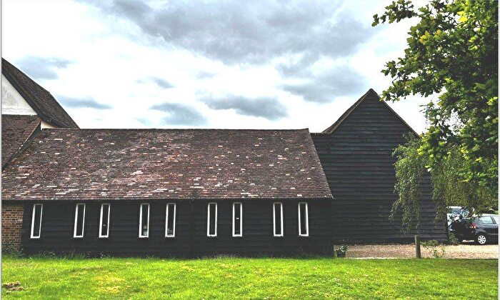 Barn Conversion To Rent In Hatfield Road, Smallford, St. Albans, Hertfordshire, AL4