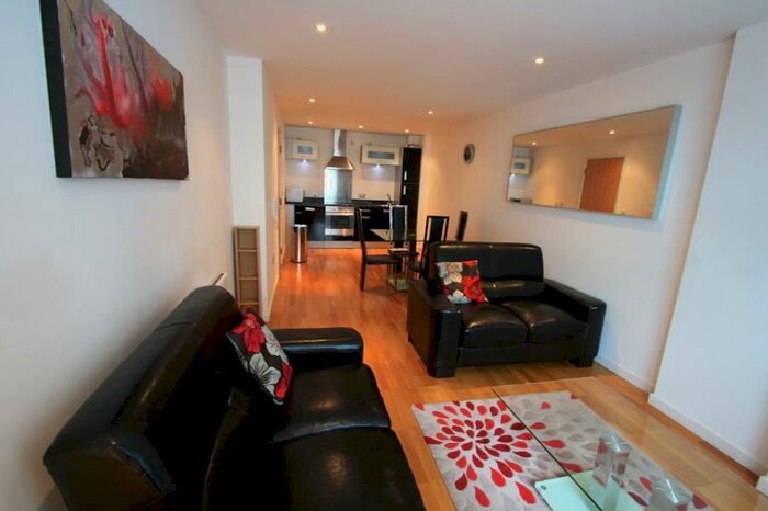 1 Bedroom Apartment To Rent In Gateway East, Marsh Lane, LS9
