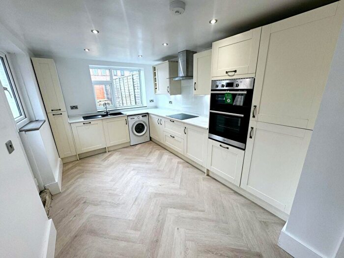 3 Bedroom House To Rent In St. Denys Road, Southampton, SO17