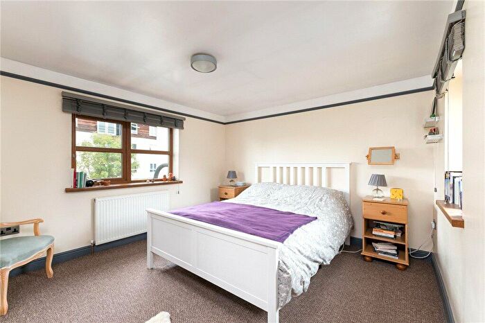 2 Bedroom Detached House For Sale In Briggate, Shipley, West Yorkshire, BD17