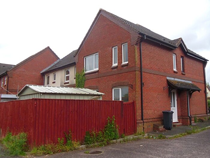 2 Bedroom End Of Terrace House To Rent In The Cricketers, Axminster, Devon, EX13