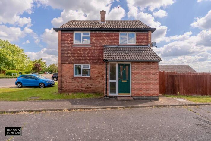 2 Bedroom End Of Terrace House For Sale In Bath Crescent, Wyton, Huntingdon, Cambridgeshire, PE28