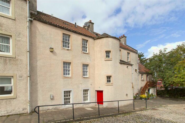 2 Bedroom Flat To Rent In Newhaven Main Street, Newhaven, Edinburgh, EH6