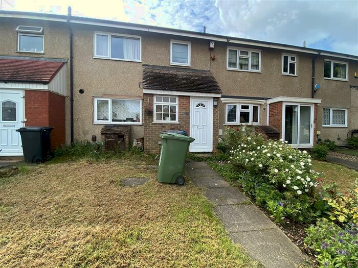 3 Bedroom House To Rent In Squires Ride, Hemel Hempstead, HP2