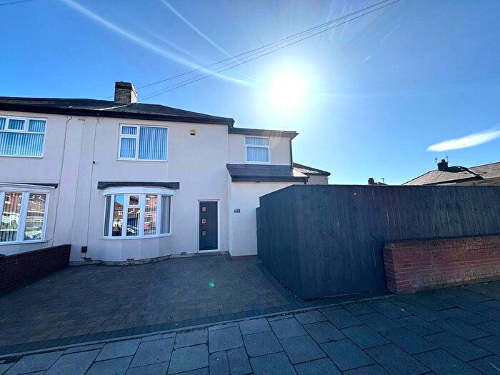 3 Bedroom Semi Detached House For Sale In Ennerdale Road, Walkergate, NE6