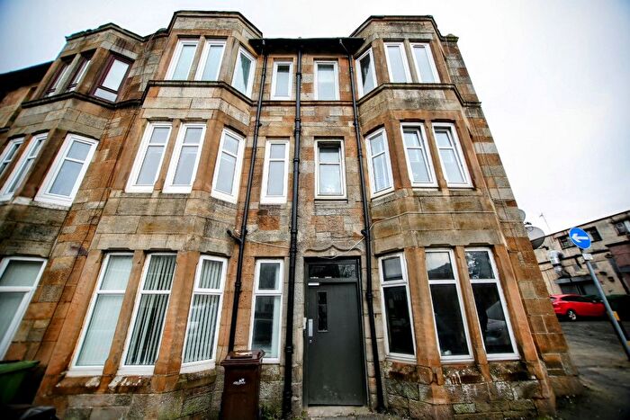 1 Bedroom Flat To Rent In Eastwood Crescent, Thornliebank, G46