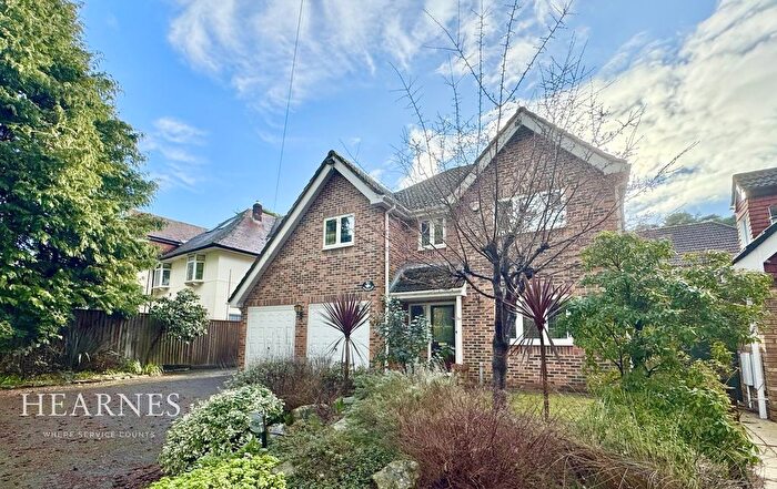 4 Bedroom Detached House For Sale In Queens Park Avenue, Queens Park, Bournemouth, BH8