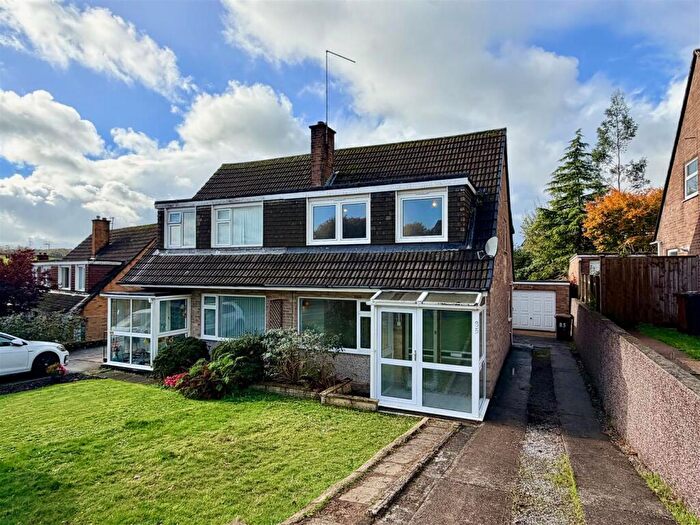 3 Bedroom Semi-Detached House To Rent In Cleeve Drive, Ivybridge, PL21