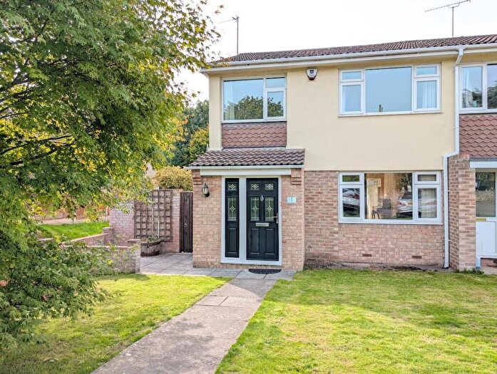 3 Bedroom House For Sale In The Green, Olveston, Bristol, BS35
