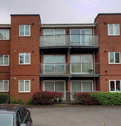 2 Bedroom Flat To Rent In Wessex Court, Sunny Bank, Stoke-On-Trent, ST6