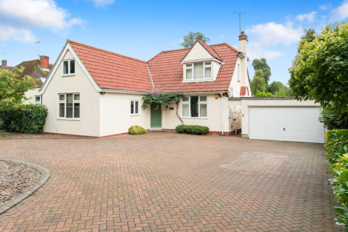 4 Bedroom Detached House For Sale In Beech Drive, Sawbridgeworth, Hertfordshire, CM21