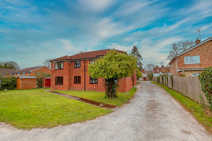 1 Bedroom Apartment For Sale In Summerleys Road, Princes Risborough, Buckinghamshire, HP27