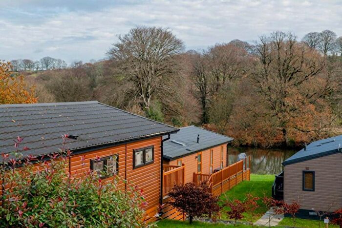 3 Bedroom Lodge For Sale In Dunkeswell, Honiton, EX14