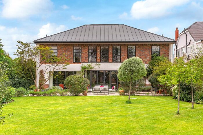 6 Bedroom Detached House For Sale In Aylestone Avenue, London, NW6