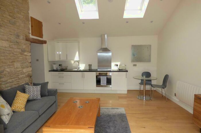 Studio To Rent In Sherborne Street, Lechlade, GL7