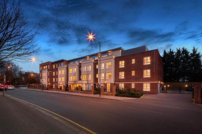 1 Bedroom Flat To Rent In Springhill House, Willesden Lane, London, NW2