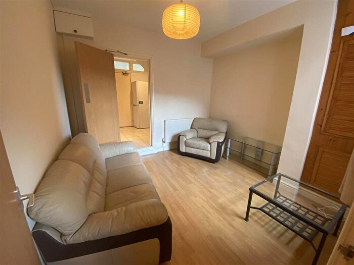 1 Bedroom House To Rent In Marlborough Road, Roath, CF23