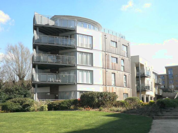 2 Bedroom Apartment To Rent In Cornhill Place, Maidstone, Kent, ME15