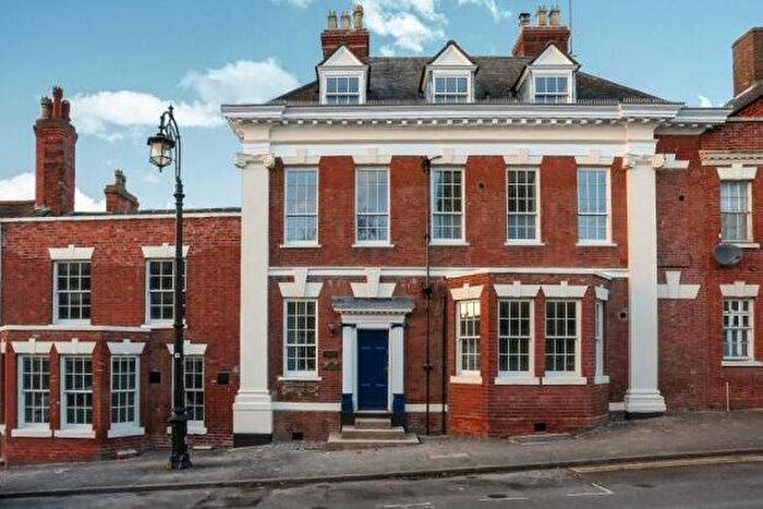 2 Bedroom Flat To Rent In Church Hill, Birmingham, B46