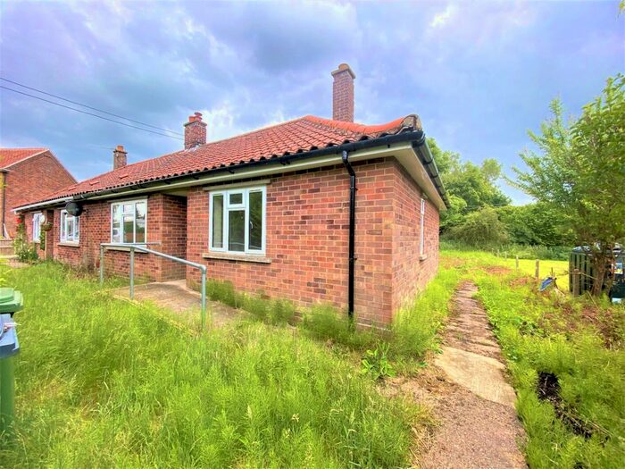 2 Bedroom Semi-Detached Bungalow For Sale In Church Avenue, Little Ellingham, Attleborough, NR17