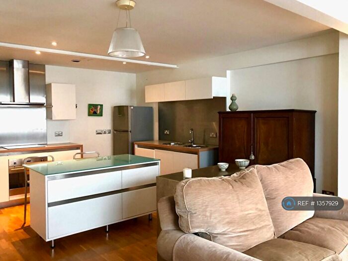 1 Bedroom Flat To Rent In Robert Street, Brighton, BN1