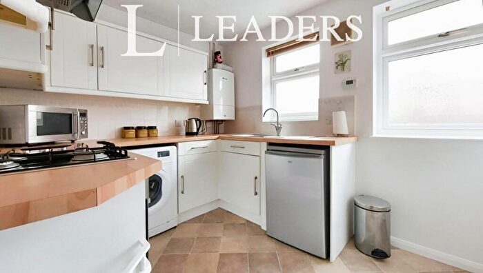 2 Bedroom Bungalow To Rent In Piccadilly Way, Morton, PE10