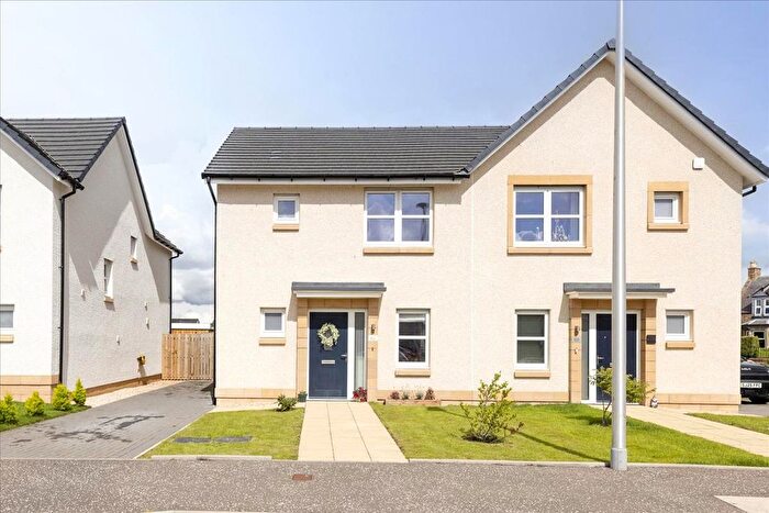3 Bedroom Semi-Detached House For Sale In Shiel Hall Circle, Rosewell, EH24