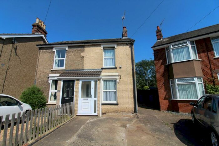 3 Bedroom Semi-Detached House To Rent In Levington Road, Ipswich, IP3