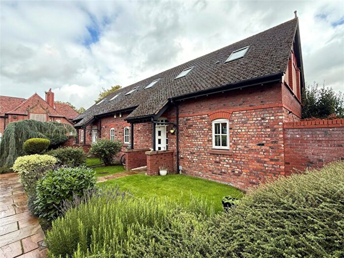 3 Bedroom Barn Conversion For Sale In Ryder Court, Rainhill, Prescot, Merseyside, L35