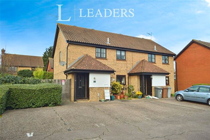 1 Bedroom Maisonette For Sale In Gilson Close, Chelmer Village, Chelmsford, CM2