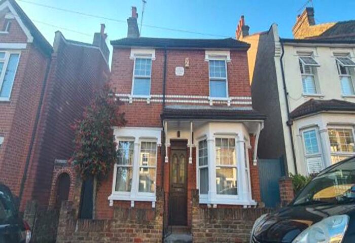 3 Bedroom House To Rent In Lincoln Road, Sidcup, Kent, DA14