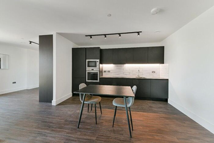 Studio To Rent In Adam & Eve Mews, London, W8