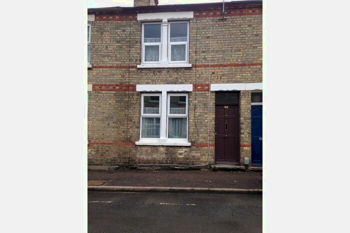 3 Bedroom Terraced House To Rent In Thoday Street, Cambridge, Cambridge, CB1
