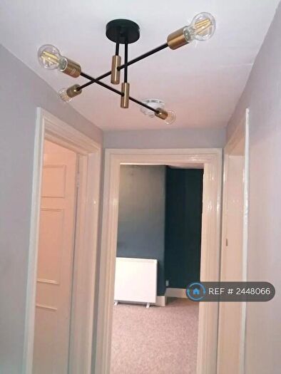 2 Bedroom Flat To Rent In New King Street, Bath, BA1