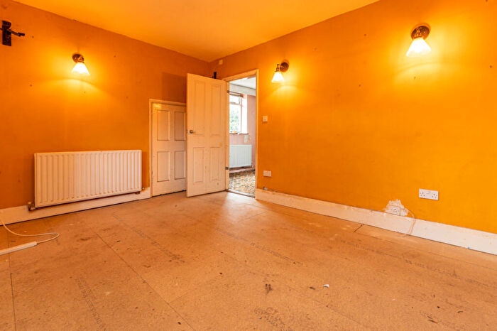 3 Bedroom Plot For Sale In Donnington Bridge Road Oxford, OX4