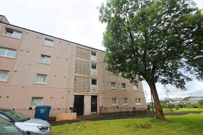 3 Bedroom Flat To Rent In Fountainwell Drive, Glasgow, G21