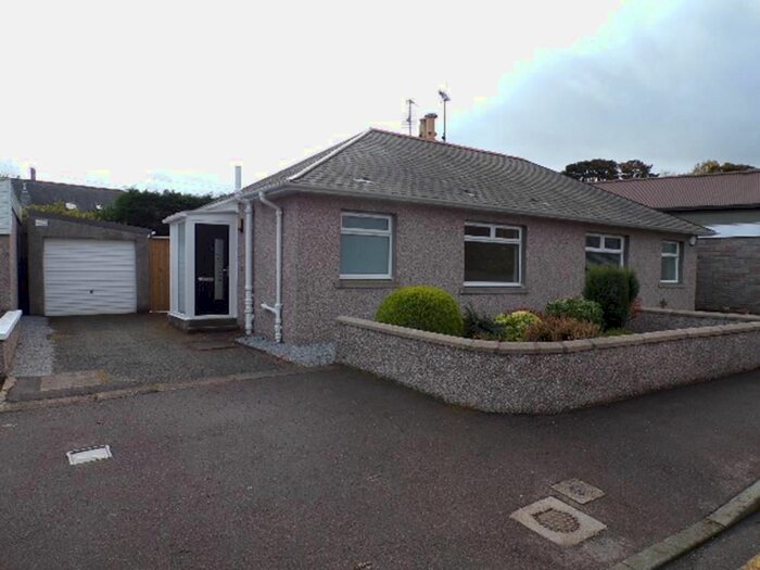 1 Bedroom Semi-Detached House To Rent In Cromwell Gardens, Aberdeen, AB15