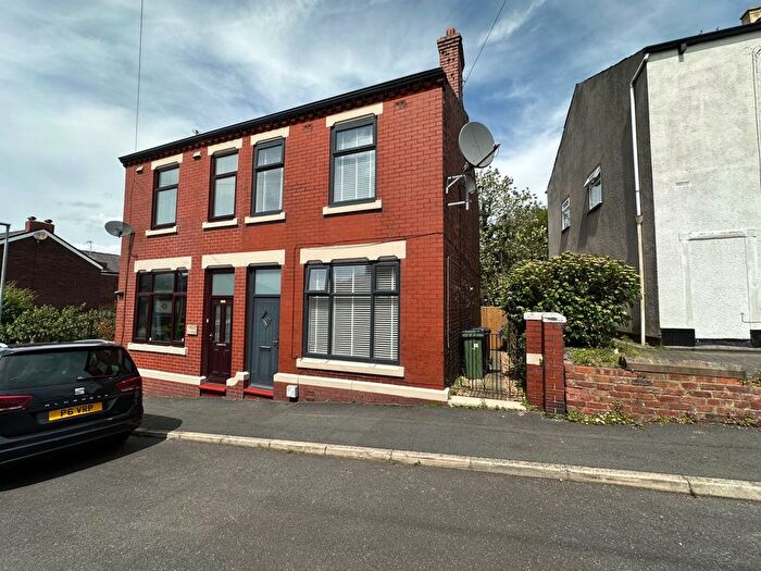 2 Bedroom Terraced House To Rent In Rock Street, Hyde, SK14