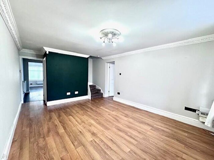 4 Bedroom House To Rent In Drake Hall, Westhoughton, BL5