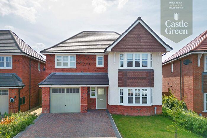 4 Bedroom Detached House For Sale In Orchard Place, Thornton, Liverpool, L23