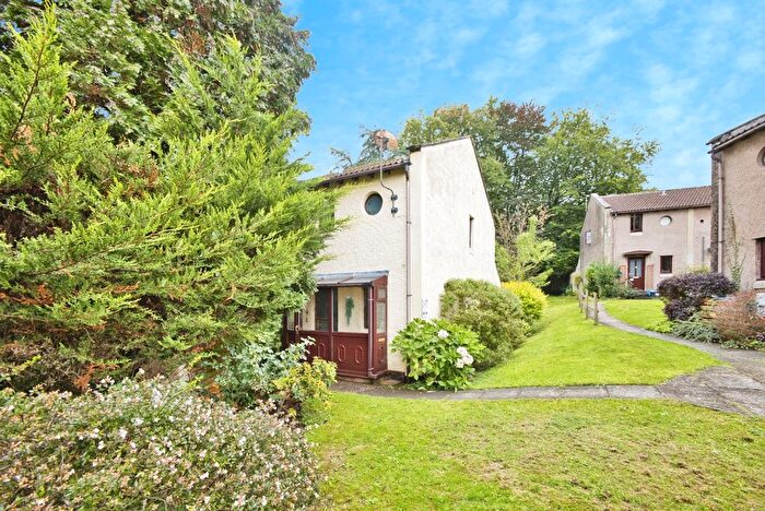2 Bedroom Detached House For Sale In Hollies Close, Shepton Mallet, Somerset, BA4