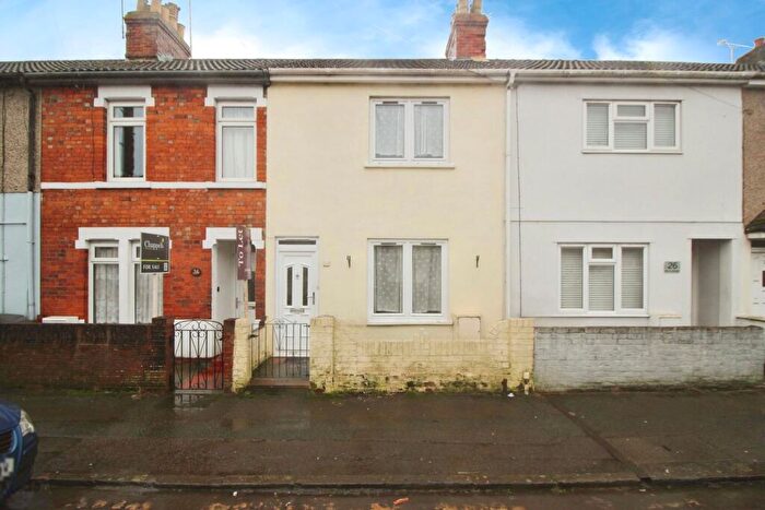 3 Bedroom Terraced House To Rent In Birch Street, Swindon, SN1