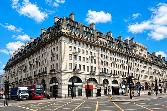 1 Bedroom Flat For Sale In Baker Street, London, NW1