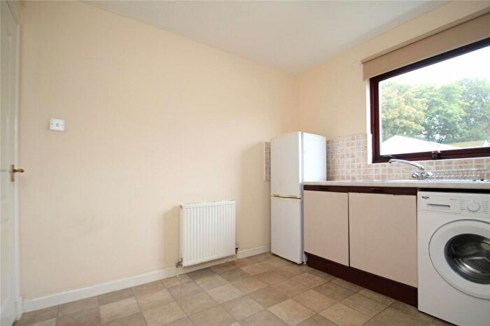 2 Bedroom Flat For Sale In Houston Road, Bridge Of Weir, PA11