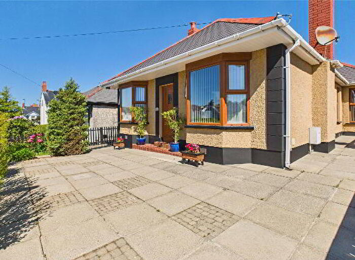 3 Bedroom Detached Bungalows For Sale In Hazeldene Park, Bangor, BT20