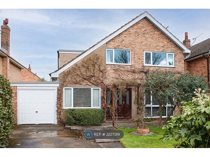 4 Bedroom Detached House To Rent In York, York, YO32