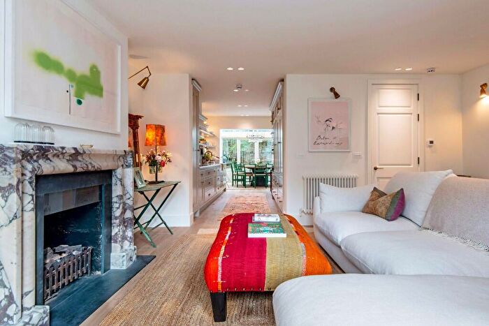 4 Bedroom End Of Terrace House For Sale In South Hill Park Gardens, London, NW3